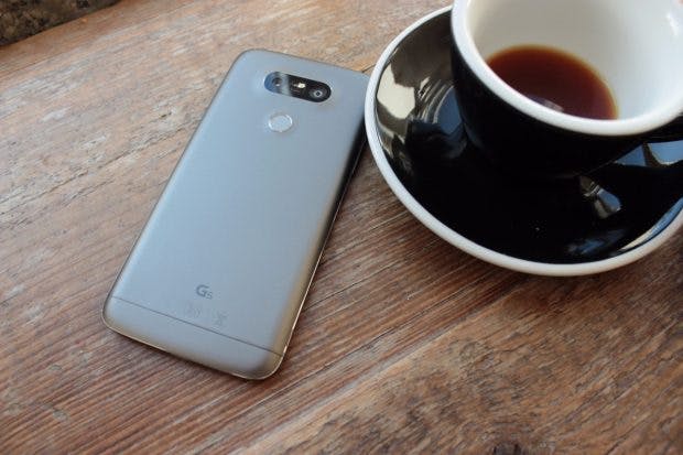 Das LG G5 konnte nicht überzeugen – mit dem LG G6 soll es wieder bergauf gehen. (Foto: t3n)