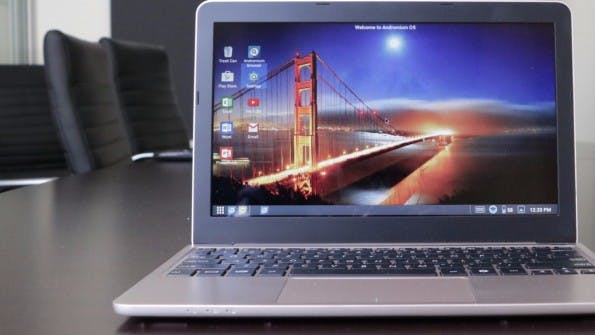 Superbook verwandelt euer Android-Smartphone in ein Notebook. (Foto: Superbook)