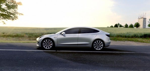 Der das Folgemodell des Tesla Model 3 soll günstiger sein. (Foto: Tesla)