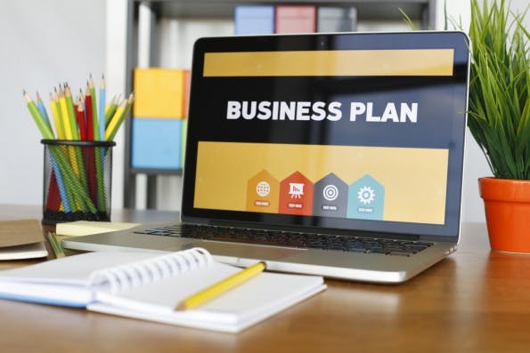 So erstellst du den perfekten Businessplan. (Foto: Shutterstock)