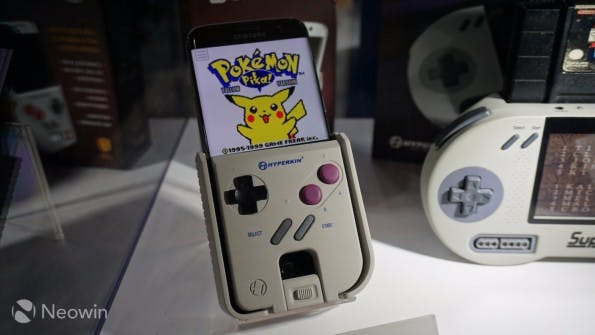 Hiperskin Smartboy: Game-Boy-Spiele im Smartphone zocken. (Foto: neowin)