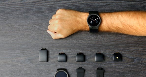 Blocks: Die modulare Smartwatch lässt sich um verschiedene Module erweitern. (Foto: Blocks)