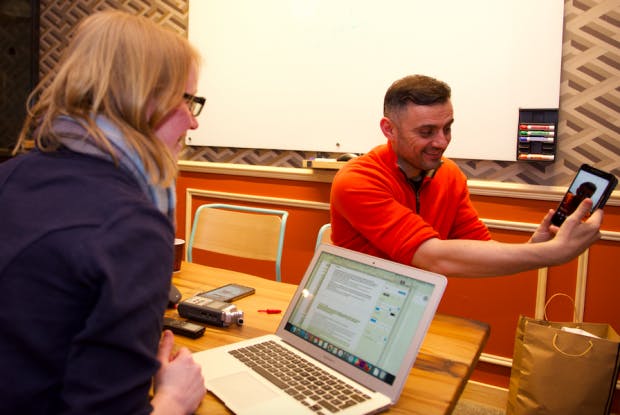 Gary Vaynerchuk im Gespräch mit t3n in London. (Foto: Ricky Darko / Heisenberg Media)