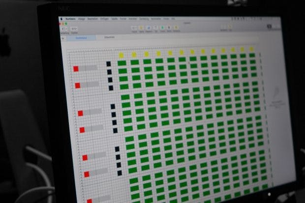 Zunächst wurde ein digitaler Plan entworfen, der dann analog umgesetzt wurde. (Foto: Format D)
