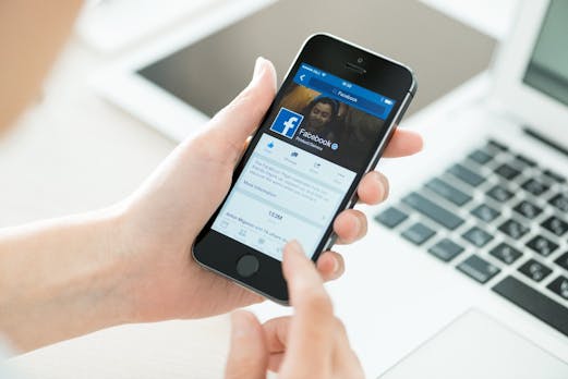 Social Media: Wie oft ihr auf Facebook, Instagram und Co posten solltet