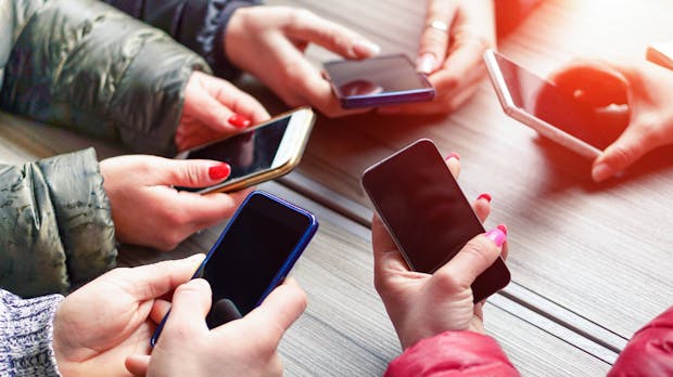 Trendstudie: Smartphone ist zum wichtigen Wirtschaftsfaktor geworden