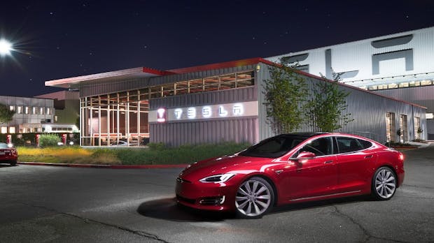 Tesla baut Vorsprung vor Mercedes, BMW und Audi auf US-Luxusmarkt aus