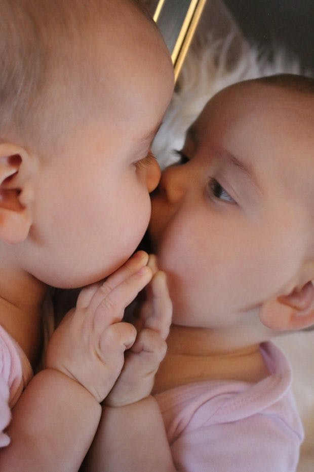 baby-536412_1920