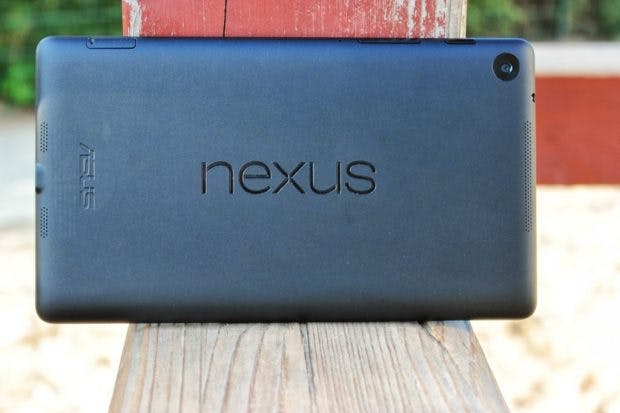 Das 2013er Nexus 7 von Google war wegen seiner Größe, aber auch wegen des sehr attraktiven Preis-/Leistungsverhältnisses äußerst beliebt. (Foto: Andreas Floemer)