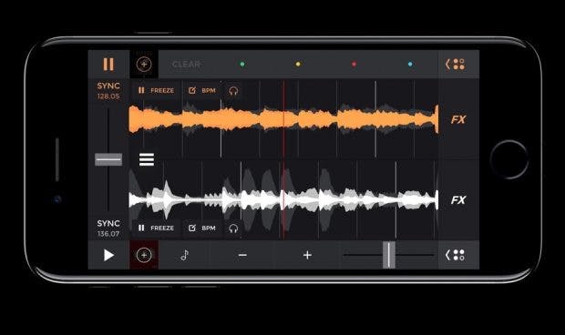 Dank eines zweiten Speakers beherrschen die neuen iPhones jetzt auch Stereosound. (Screenshot: Apple)
