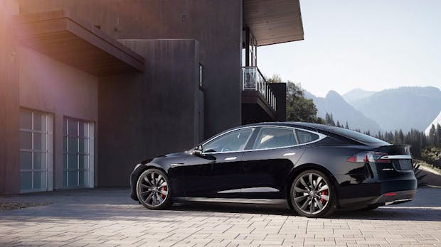 Model S: Tesla erhöht Reichweite auf fast 650 Kilometer