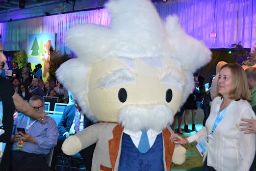 Salesforce stellt Artificial-Intelligence-Cloud „Einstein“ vor: Der Data-Scientist für Jedermann