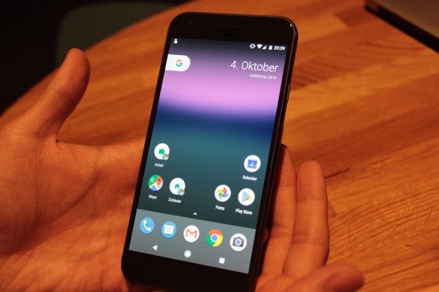 Pixel-Launcher mit runden Icons, kein App-Drawer-Icon und ein dynamisches Widget: Das bringt Android 7.1 Nougat für die neuen Google-Phones. (Foto: t3n)