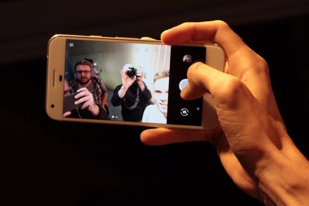 Android 7.1 Nougat bringt für das Google Pixel allerhand exklusive Kamera-Funktionen. (Foto: t3n)