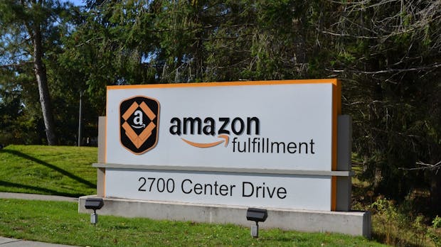 Amazon erhält Patent für selbstlernende Packroboter