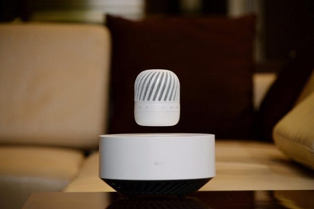 „Levitating Portable Speaker“: LG zeigt ungewöhnlichen Bluetooth-Lautsprecher. (Foto: LG)