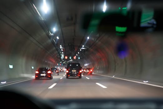 Elon Musk: Tesla-CEO kündigt Tunnel-Bau auf Twitter an