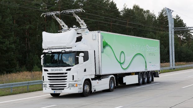 E-Mobilität: Deutschland testet Oberleitungs-LKW auf der Autobahn