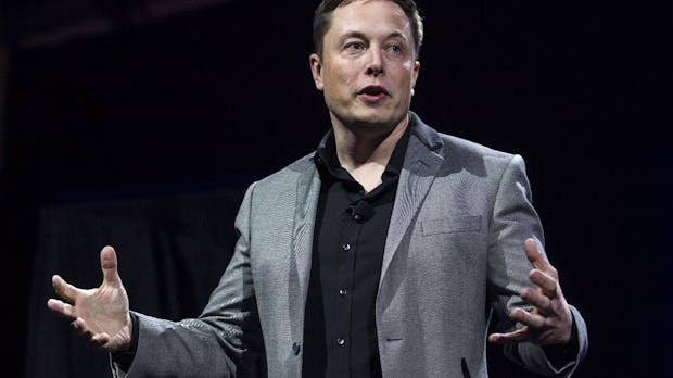 Unfall auf der A9: Warum Elon Musk die Schäden an einem Tesla zahlen will