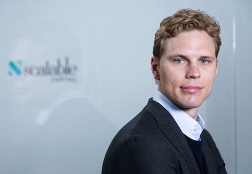 30 Millionen Dollar vom mächtigsten Mann der Wall Street? Dieser Gründer hat sie ergattert
