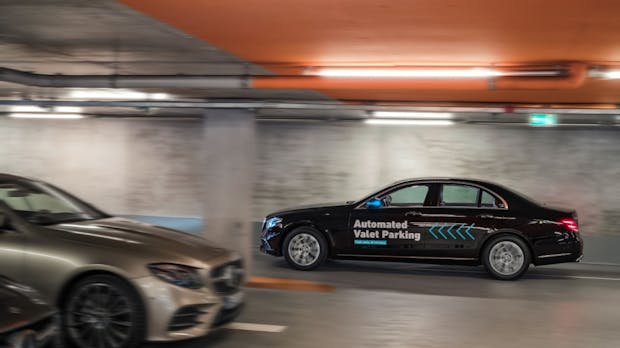 Fahrerloses Parken: Bosch und Daimler stellen gemeinsame Lösung vor