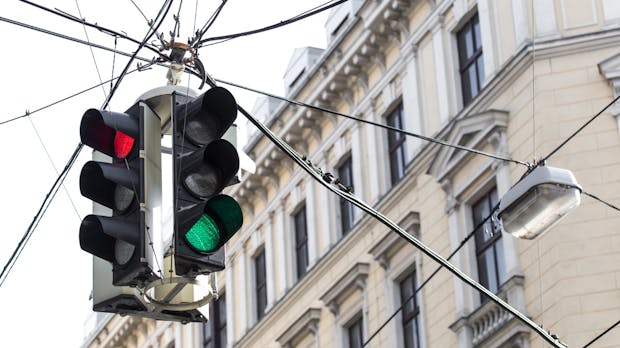 Die Deutsche Bahn will uns nie mehr an roten Ampeln warten lassen