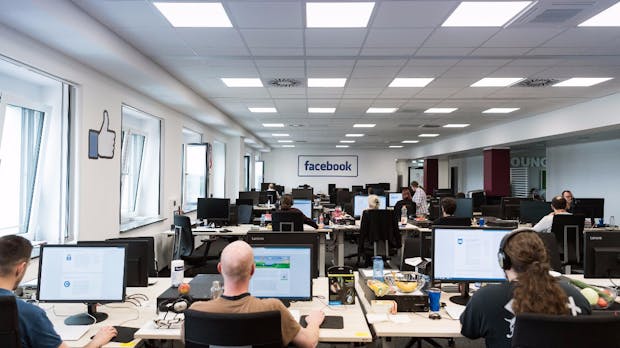 Alltag im Facebook-Löschteam: „Nach der ersten Enthauptung geheult“