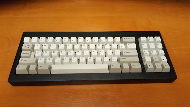 Fan-Projekt bringt die legendäre IBM-Tastatur „Model F“ zurück