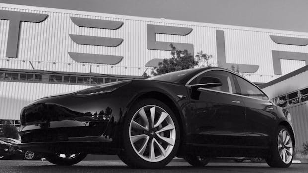 Nach Rekordverlust: Tesla muss jetzt liefern