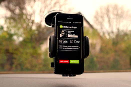 Daimler übernimmt Darmstädter Mobility-Startup Flinc