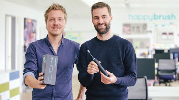 Happybrush: Diese Gründer attackieren das Zahnbürsten-Kartell