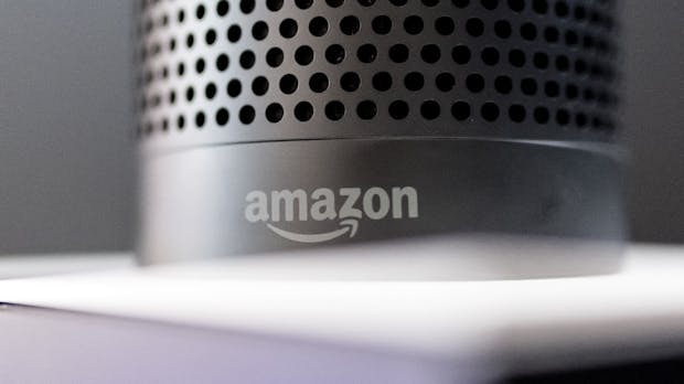 Alexa, Siri und Assistant: Forscher erteilen smarten Lautsprechern heimliche Befehle