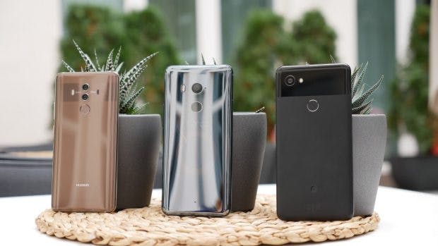 Treffen der „Großen“: Huawei Mate 10, HTC U11+ und Google Pixel 2 XL. (Foto: t3n)