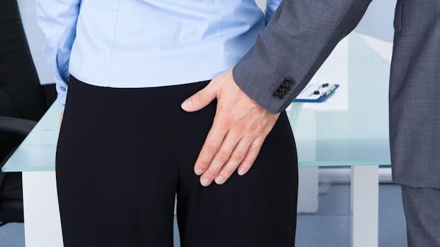 4 Dinge, die Firmen gegen sexuelle Belästigung tun können