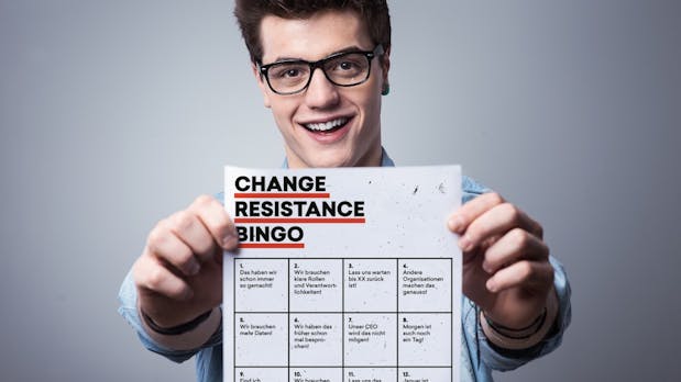 Wenn du das nächste Mal in ein Meeting gehst, spiele Change-Resistance-Bingo
