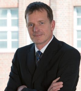 lgen im lebenslauf von 5000 bewerbungen enthielten 1500 nicht wahrheitsgeme angaben erklrt dr martin nebeling foto bird bird - Lebenslauf Flschen lgen im lebenslauf von 5000 bewerbungen enthielten 1500 nicht wahrheitsgeme angaben erklrt dr martin nebeling foto bird bird - Lebenslauf Flschen