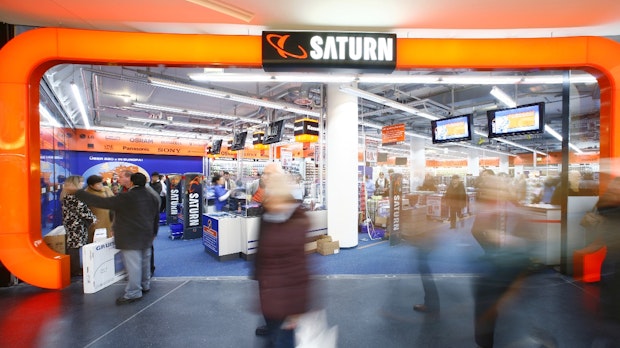 Saturn eröffnet seine erste kassenlose Filiale
