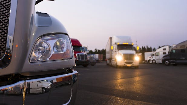 Uber schickt selbstfahrende LKW auf die Straße