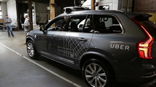 Nach tödlichem Unfall: Uber lässt selbstfahrende Autos wieder auf die Straße