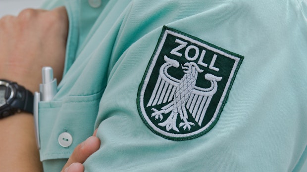 Bestellungen von außerhalb der EU: Einfuhrumsatzsteuer bald ab erstem Cent fällig