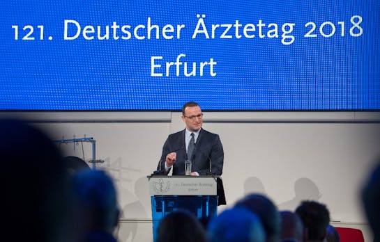 Digitaler Doktor: Ärztetag ermöglicht Telemedizin