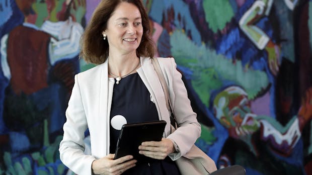 Katarina Barley: „Meine große Sorge ist, dass Amazon in den Gesundheitssektor drängt“