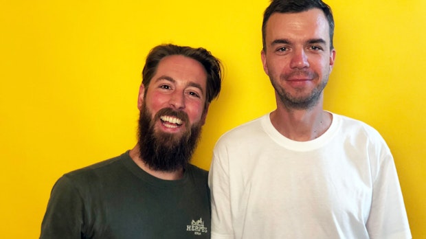 Podcast-Bros! Diese zwei Gründer verraten, wie sie gut drauf bleiben