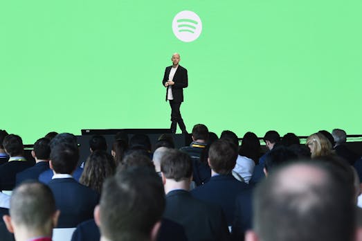 Spotify hält Apple mit überraschend guten Quartalsergebnissen auf Distanz
