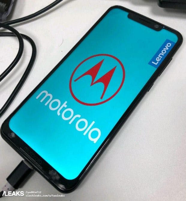 Das Moto One Power soll einen Monsterakku besitzen. (Bild: via Slshleaks)