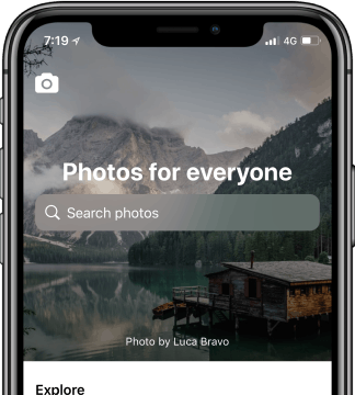 Durchsuche alle Interaction-Designs einer App. Hier die Stockfoto-Plattform Unsplash auf dem iPhone X. (Grafik: UI-Sources)