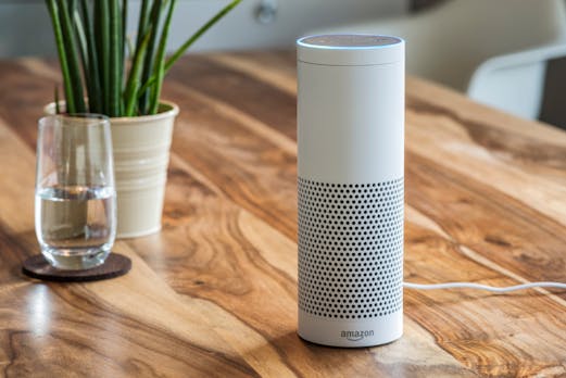 Sprachassistenten-Hype: Siri, Alexa und Co. interessieren die deutschen Verbraucher nicht
