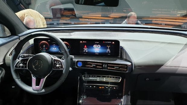 Das Cockpit des Mercedes EQC. (Foto: ten.de)