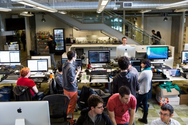 Es gibt kein Homeoffice bei Pivotal. Denn die einzelnen Projekt-Teams sollen beisammen sitzen. (Bild: Pivotal Software)