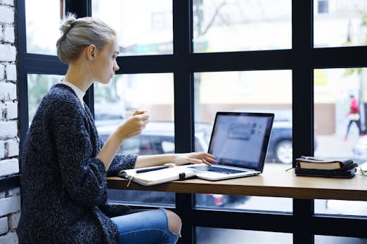 Feiertage und Remote-Arbeit: Zählt der Arbeits- oder der Wohnort?